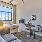 Trendy, Urban Living At The Harri W/ Views & Wifi