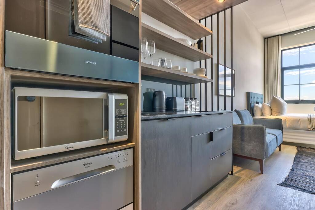 Apartamento Trendy, Urban Living At The Harri W/ Views & Wifi Cidade Do Cabo